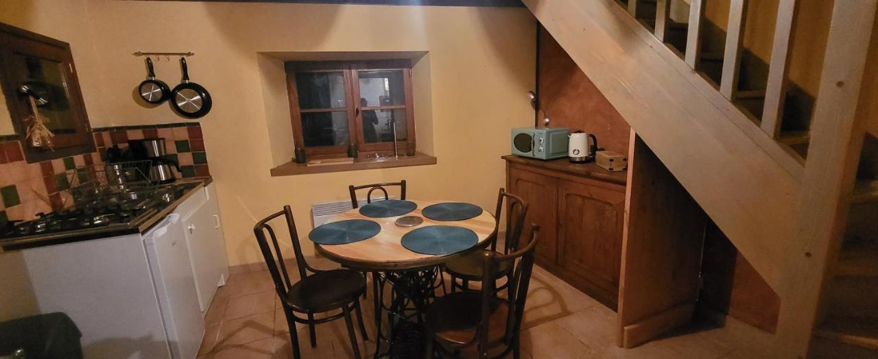 La Boriette Du Rougier Bed & Breakfast Montlaur  Bagian luar foto